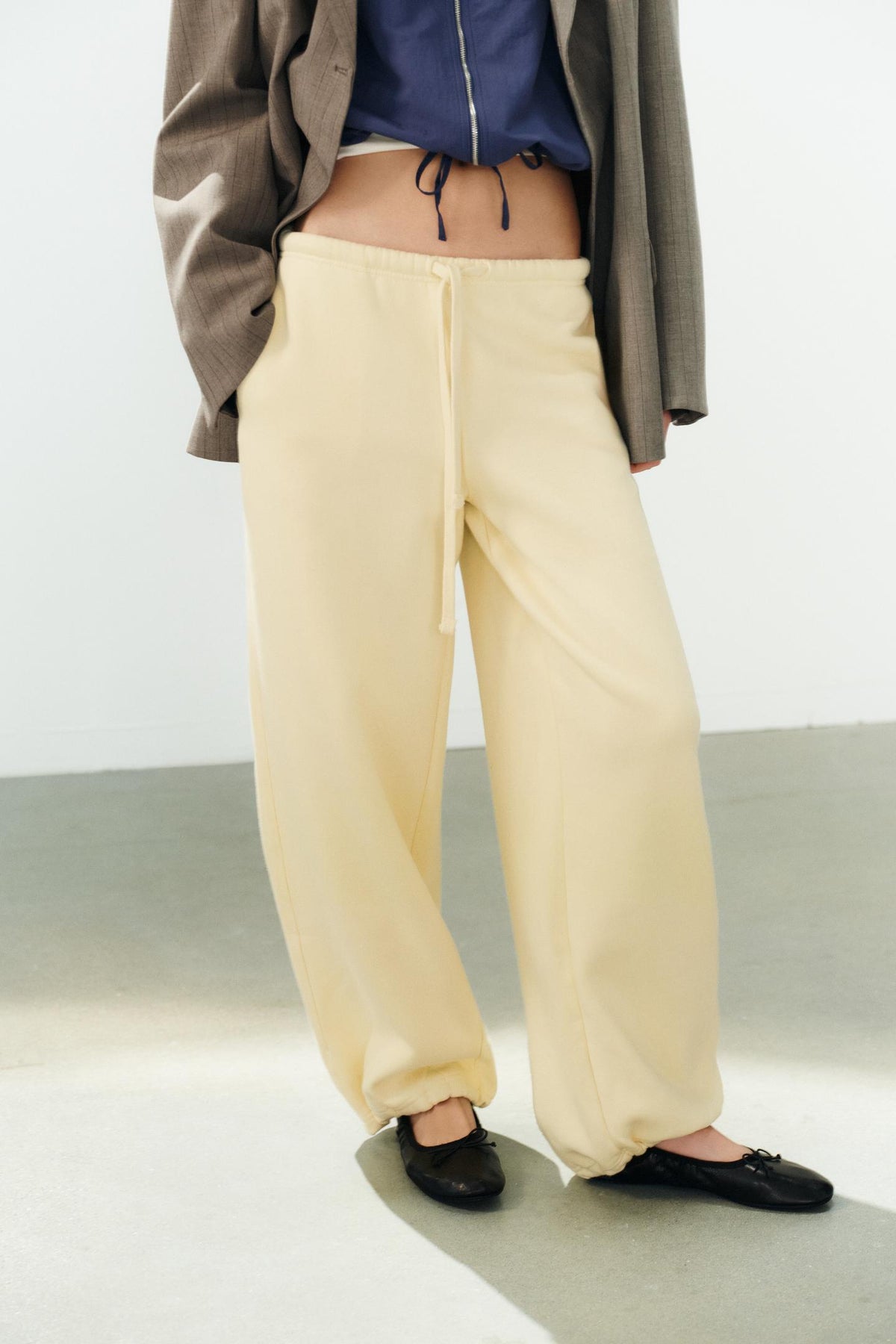 Basic Straight Plush Trousers